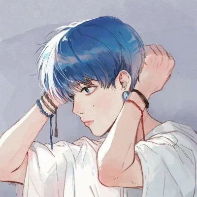 男子想把座椅往后靠被后排乘客蹬住